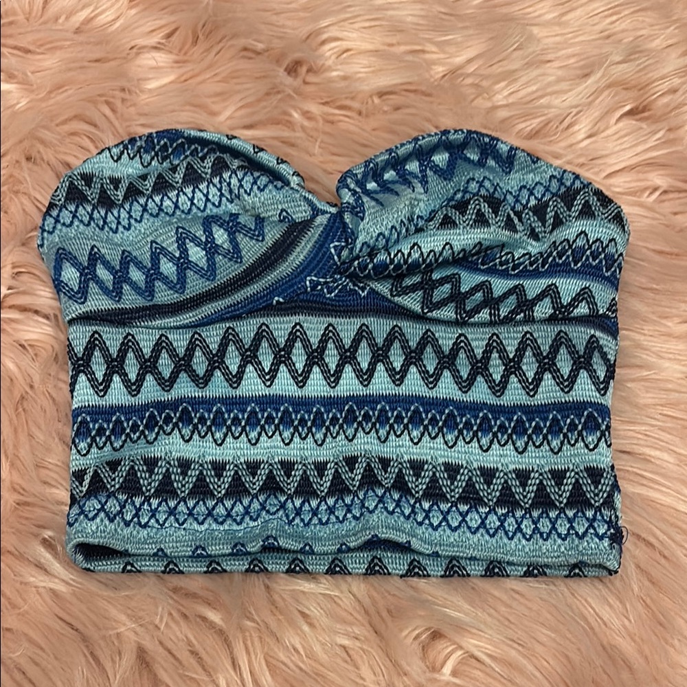 SHEIN Blue and White Strapless Top